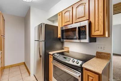 16359 W 10th Avenue #Q6, Golden, CO 80401 - Photo 9