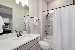 27500 E Lakeview Dr, Aurora, CO 80016 - Photo 23