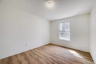 1138 Hover St, Longmont, CO 80501 - Photo 15