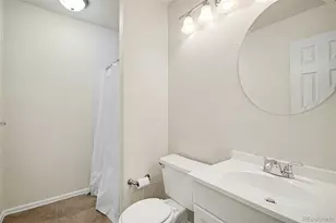 19366 E Amherst Dr, Aurora, CO 80013 - Photo 21