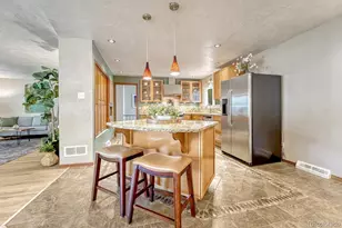 6904 E Villanova Pl, Denver, CO 80224 - Photo 7