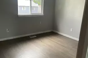 4477 Dearborn St, Denver, CO 80239 - Photo 9