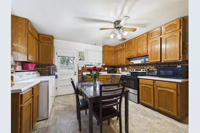 6721 Leyden Street, Commerce City, CO 80022 - Photo 9