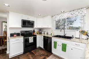 85 Prairie Ridge Rd, Highlands Ranch, CO 80126 - Photo 17