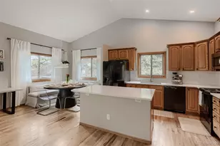 32292 Lodgepole Dr, Evergreen, CO 80439 - Photo 5