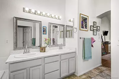 10007 E Hawaii Place, Denver, CO 80247 - Photo 27