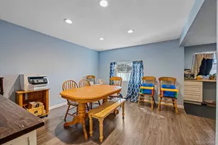 271 E Davies Ave, Centennial, CO 80122 - Photo 9