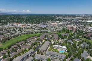 2895 W Riverwalk Cir, Littleton, CO 80123 - Photo 37