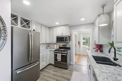 8187 W 17th Avenue, Lakewood, CO 80214 - Photo 11