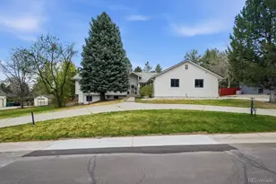 10 Glenridge Dr, Littleton, CO 80123 - Photo 49