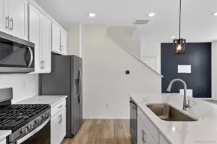21233 E 63rd Dr, Aurora, CO 80019 - Photo 7