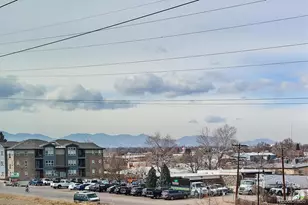 5621 W 11th Pl, Lakewood, CO 80214 - Photo 25