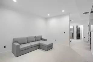 2071 S Grant St, Denver, CO 80210 - Photo 21