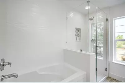 2071 S Grant Street, Denver, CO 80210 - Photo 15