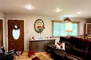 2209 Hillside Rd, Pueblo, CO 81006 - Photo 5