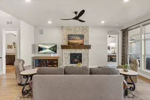 6218 Woodbine Way, Littleton, CO 80125 - Photo 9