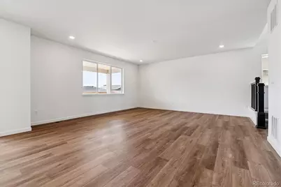 25010 E 42nd Avenue, Aurora, CO 80019 - Photo 7
