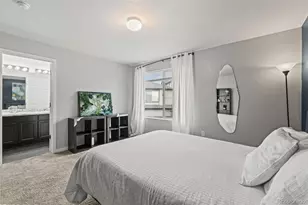 19051 E 55th Ave, Denver, CO 80249 - Photo 11