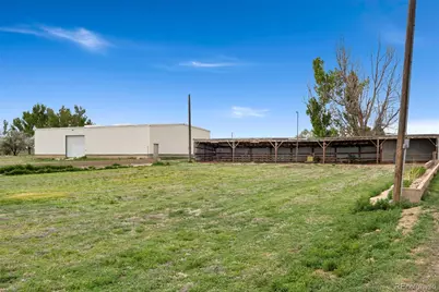 10545 Highway 14, Ault, CO 80610 - Photo 19