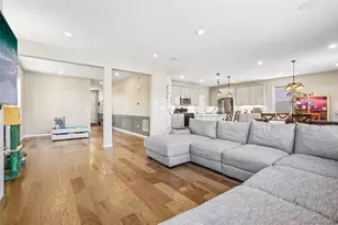 865 N Waterloo Cir, Aurora, CO 80018 - Photo 11