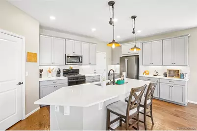 865 N Waterloo Circle, Aurora, CO 80018 - Photo 17