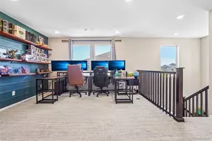 865 N Waterloo Cir, Aurora, CO 80018 - Photo 29