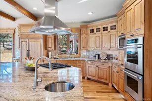 31271 Island Dr, Evergreen, CO 80439 - Photo 11