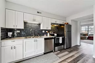 9430 E Girard Ave, Denver, CO 80231 - Photo 5