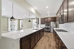 901 Sandstone Cir, Erie, CO 80516 - Photo 5