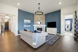 8015 S Vandriver Way, Aurora, CO 80016 - Photo 7