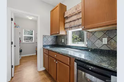 7634 S Duquesne Way, Aurora, CO 80016 - Photo 9