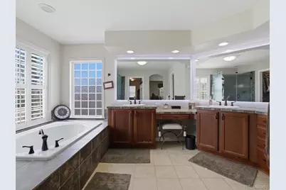 7634 S Duquesne Way, Aurora, CO 80016 - Photo 17