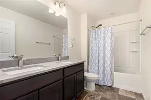 6330 N Gibralter Ct, Aurora, CO 80019 - Photo 17