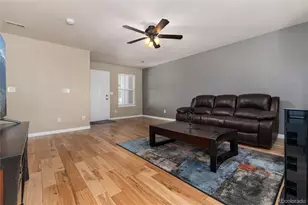 7831 S Kittredge Cir, Englewood, CO 80112 - Photo 11