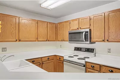 5706 W Asbury Place #202, Lakewood, CO 80227 - Photo 13