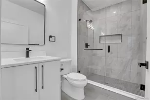 300 S Franklin St, Denver, CO 80209 - Photo 35