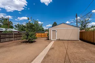 3230 Magnolia St, Denver, CO 80207 - Photo 27