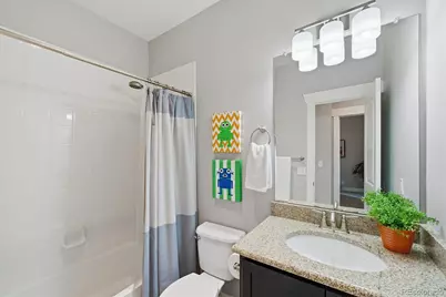 8026 E 35th Avenue, Denver, CO 80238 - Photo 23