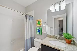 8026 E 35th Ave, Denver, CO 80238 - Photo 23