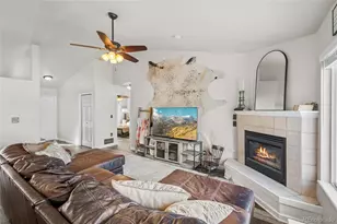 917 N 7th Pl, Johnstown, CO 80534 - Photo 5