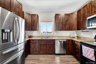 48 S 4th Ave, Deer Trail, CO 80105 - Photo 5
