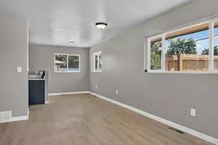 12920 E 13th Pl, Aurora, CO 80011 - Photo 7