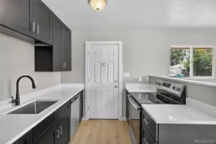 12920 E 13th Pl, Aurora, CO 80011 - Photo 15