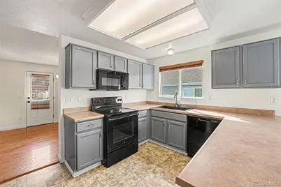 23869 Broadmoor Drive, Parker, CO 80138 - Photo 11