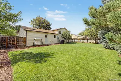 914 S Macon Street, Aurora, CO 80012 - Photo 13