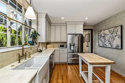 3215 E 7th Avenue Parkway, Denver, CO 80206 - Photo 13