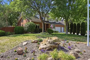 3911 Simms Ct, Wheat Ridge, CO 80033 - Photo 3