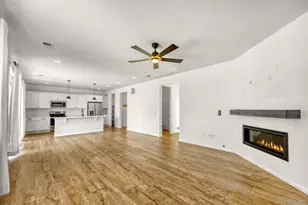 919 N Undergrove Way, Aurora, CO 80018 - Photo 9