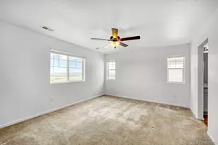 919 N Undergrove Way, Aurora, CO 80018 - Photo 17