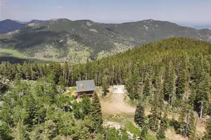 1555 Three Peaks Rd, Golden, CO 80403 - Photo 9